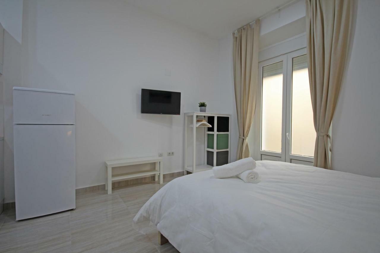 Esparteros 6, Estudios Apartament *